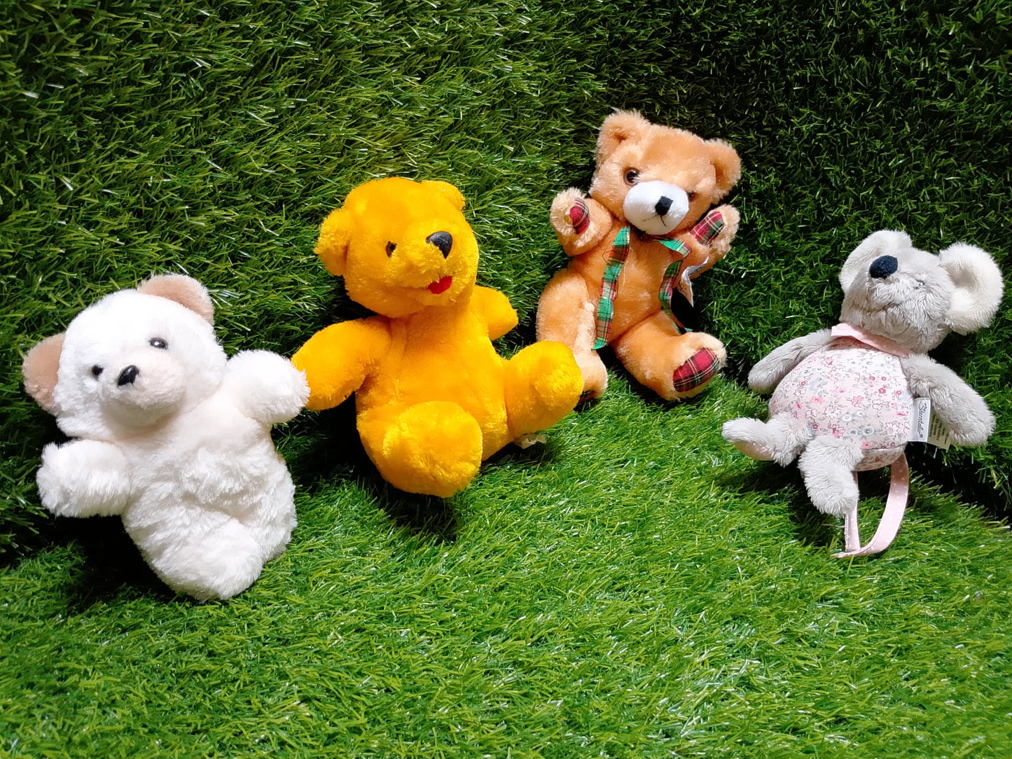 Cute Teddies, set of 4, Preloved Stuffed Toys