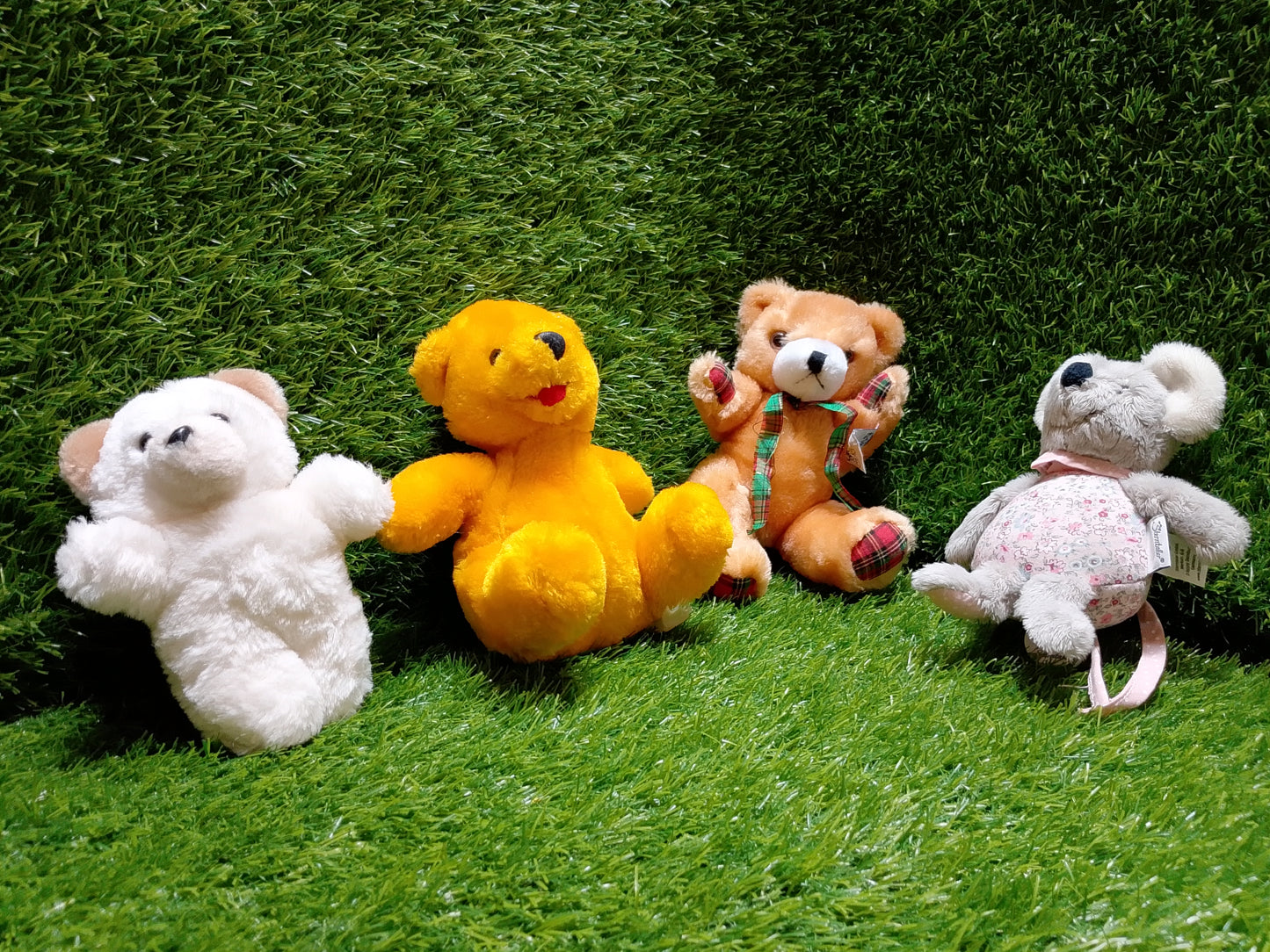 Cute Teddies, set of 4, Preloved Stuffed Toys