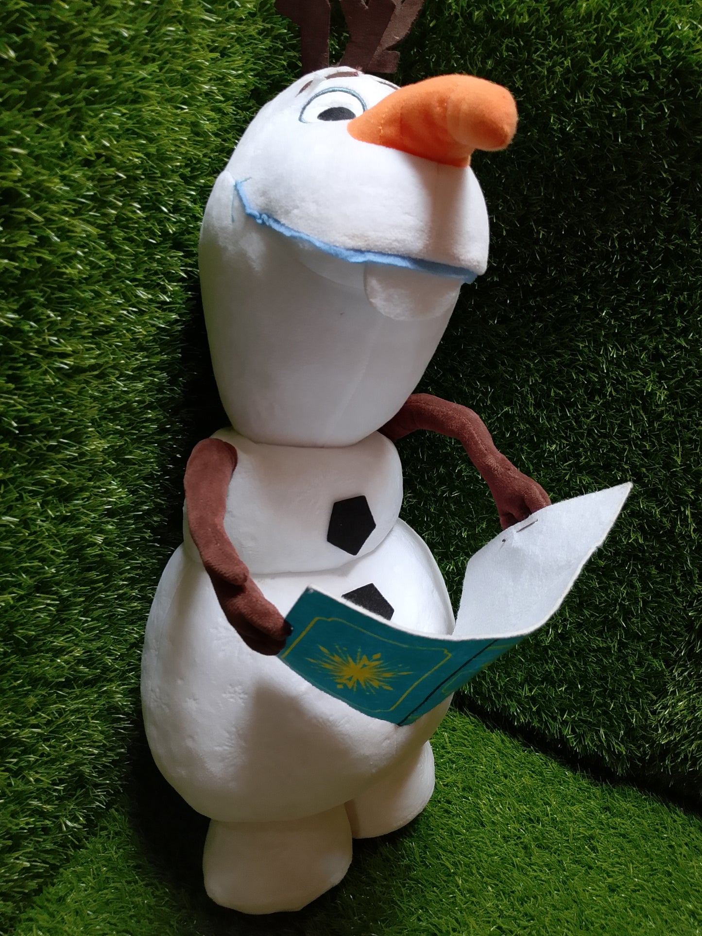 OLAF SOFT TOY FROM DISNEY'S FROZEN, Preloved Stuffed Toy