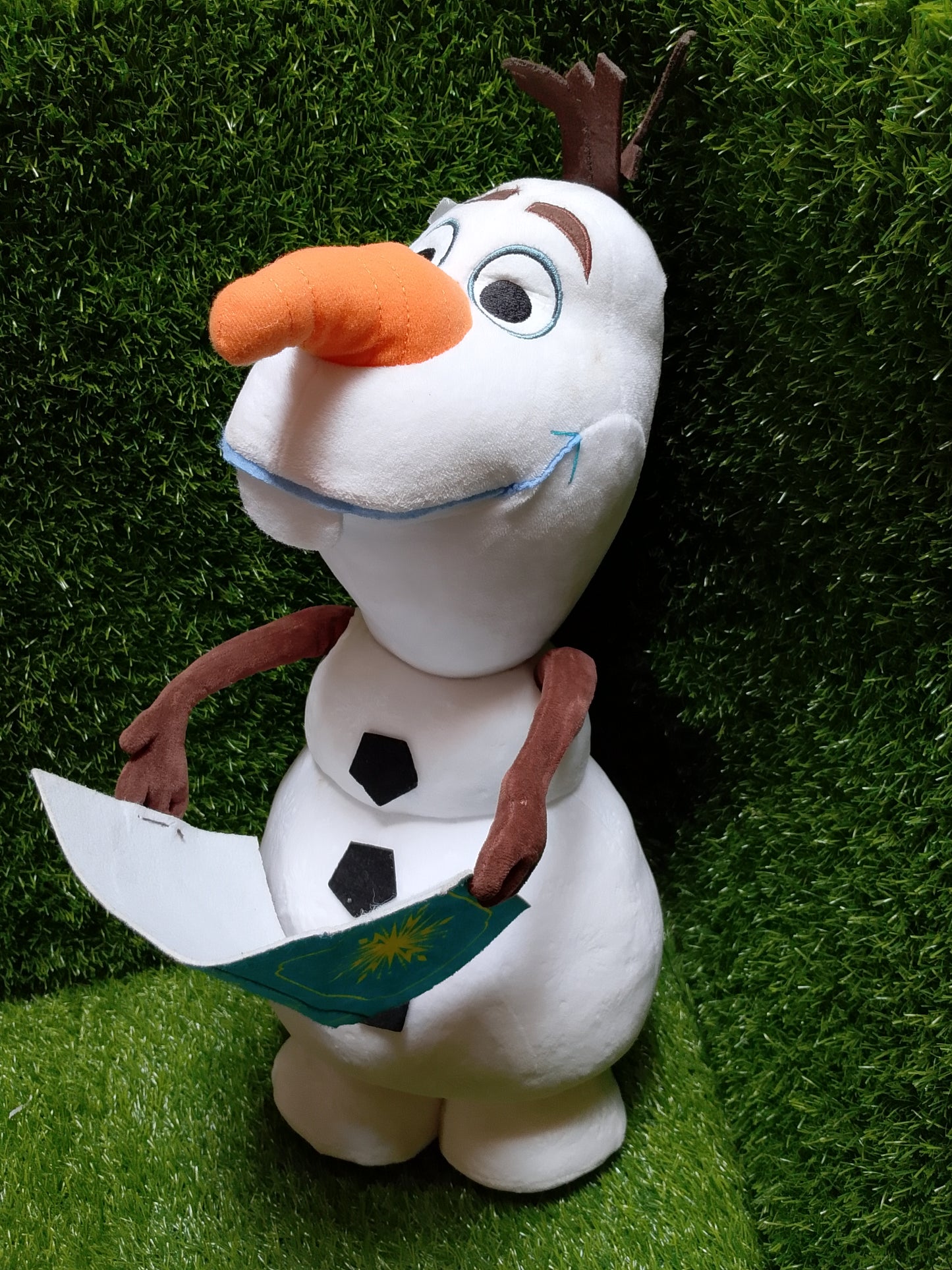 OLAF SOFT TOY FROM DISNEY'S FROZEN, Preloved Stuffed Toy