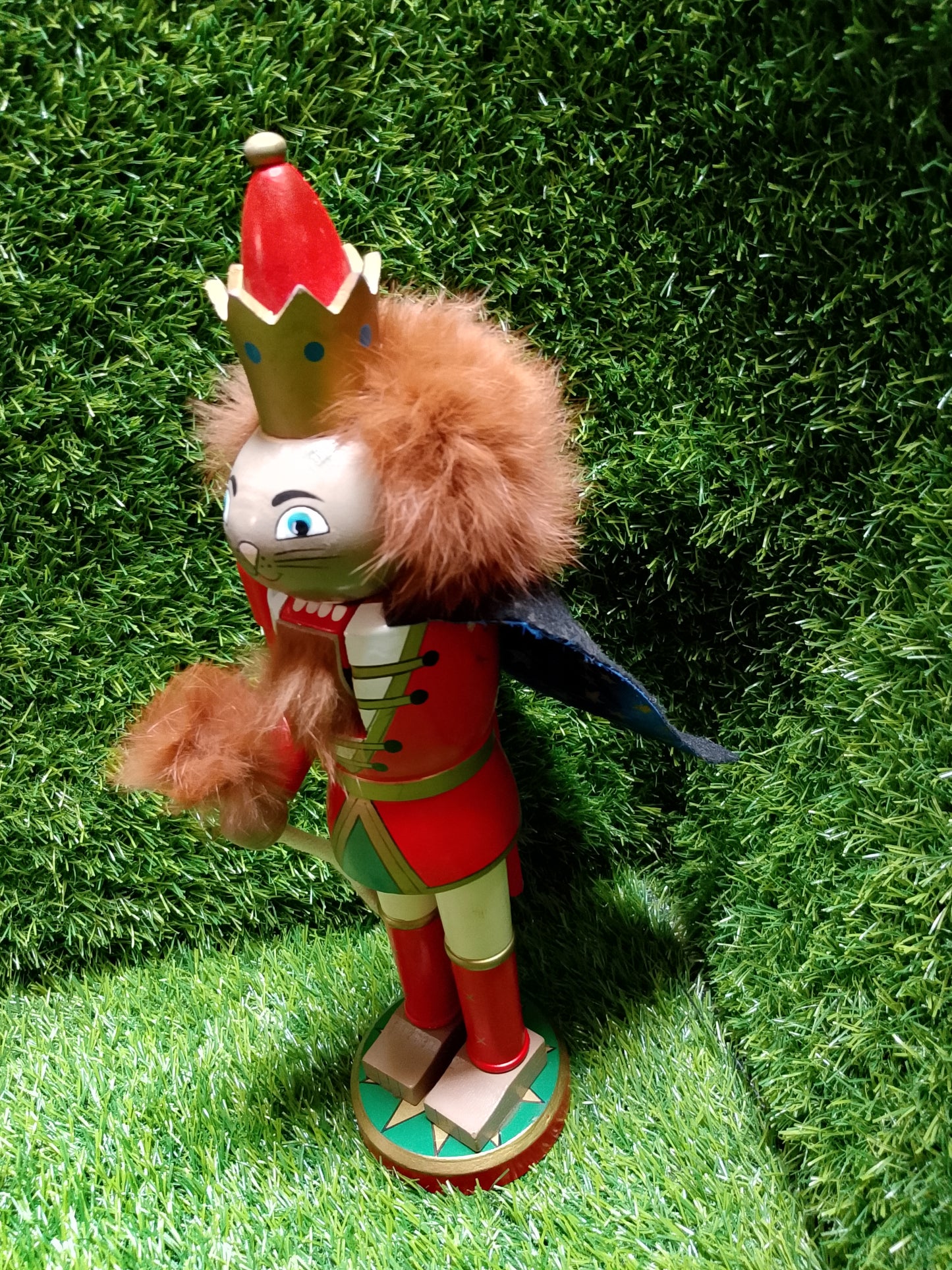 Wizard Of Oz Nutcracker, American used preloved toy