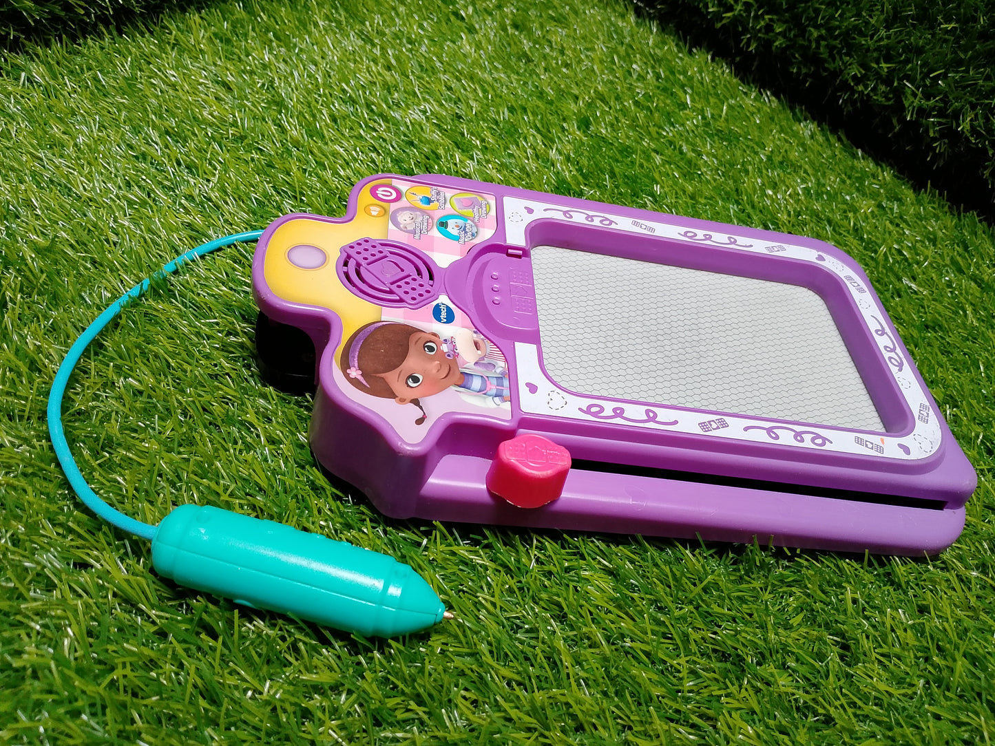 VTech Doc McStuffins Talk & Trace Clipboard (Frustration Free Packaging), Purple , American used preloved toy