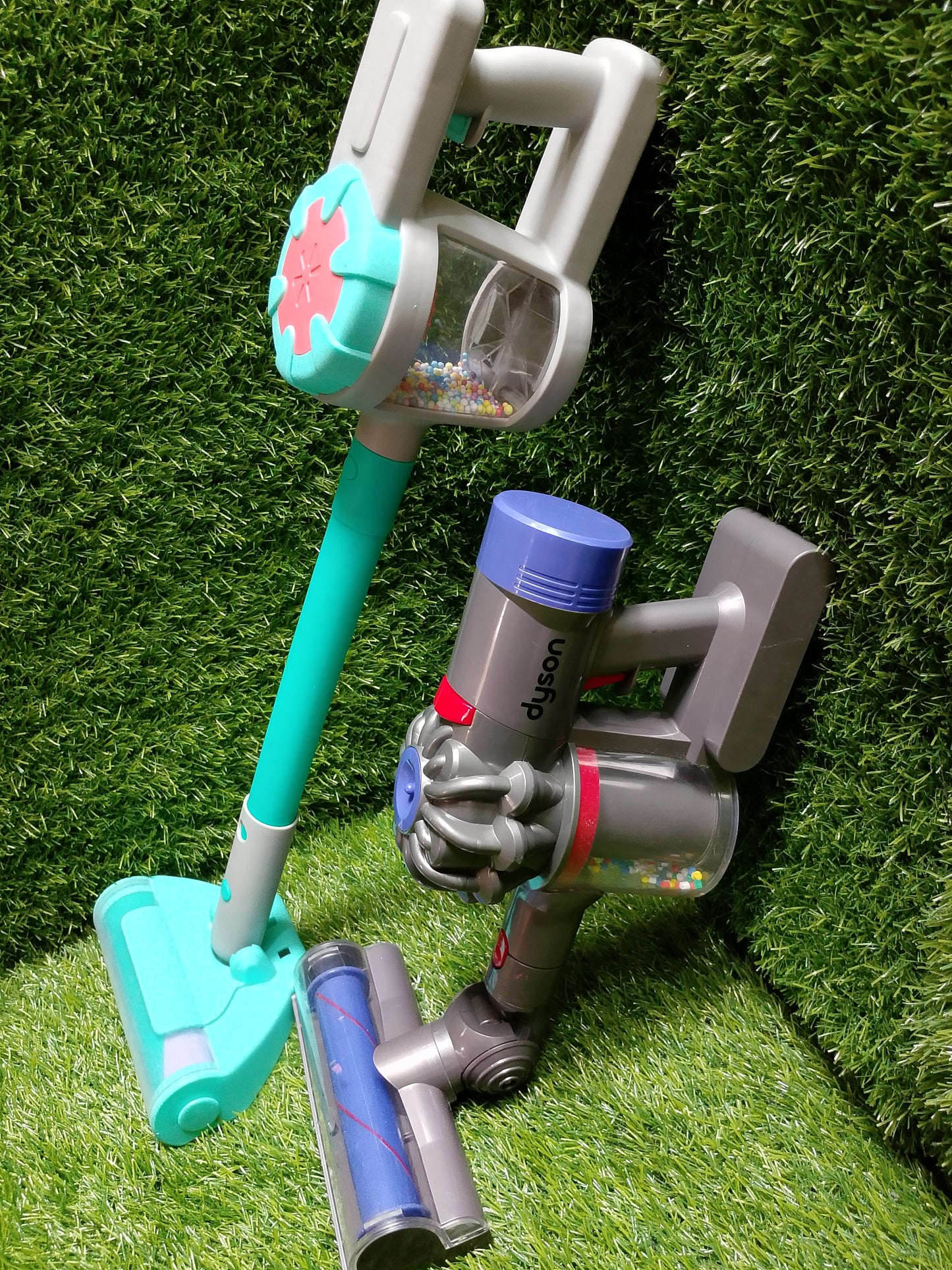 Set of 2, play vacuum cleaner, American used toys