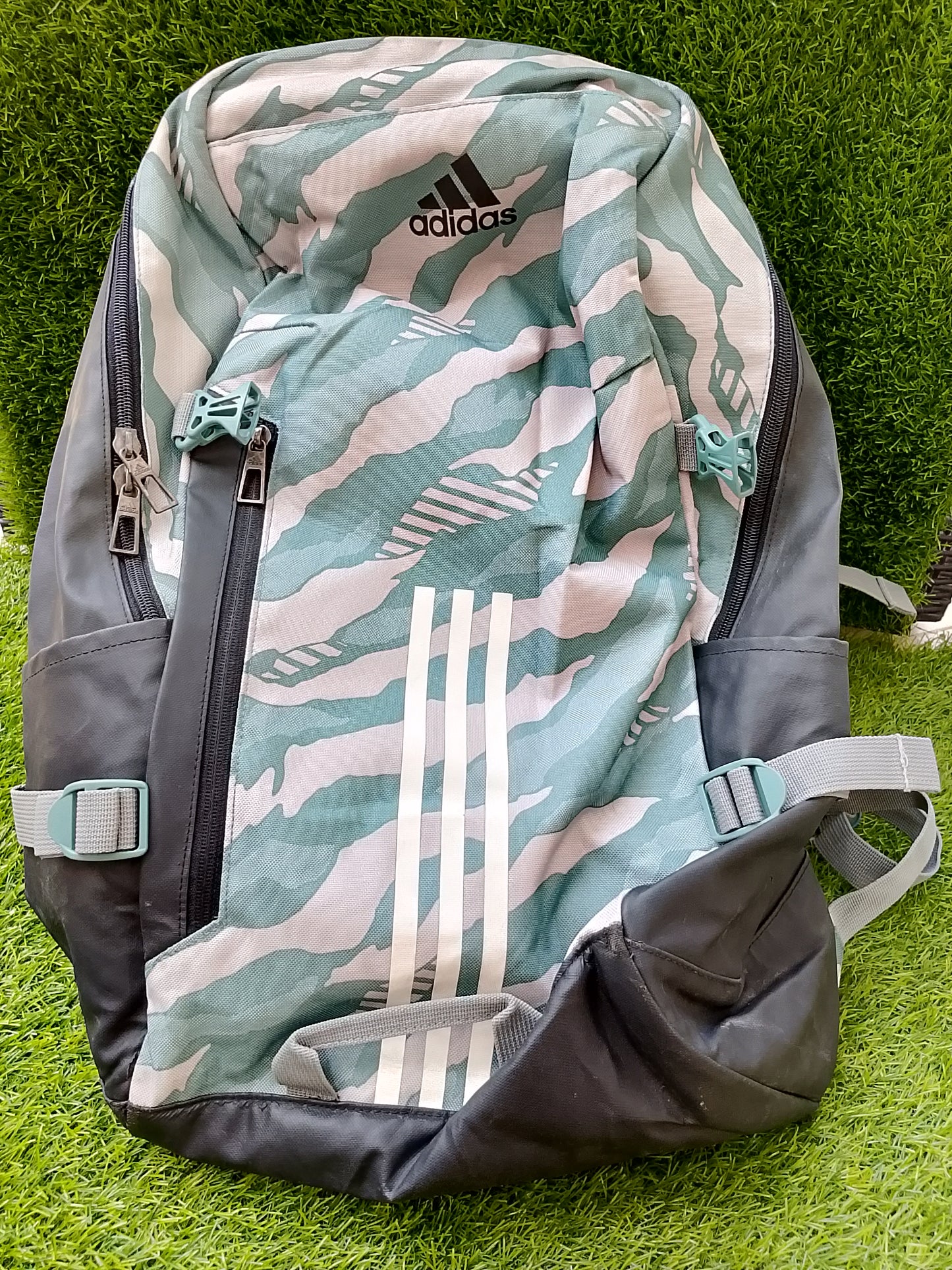 am_chillstore | adidas