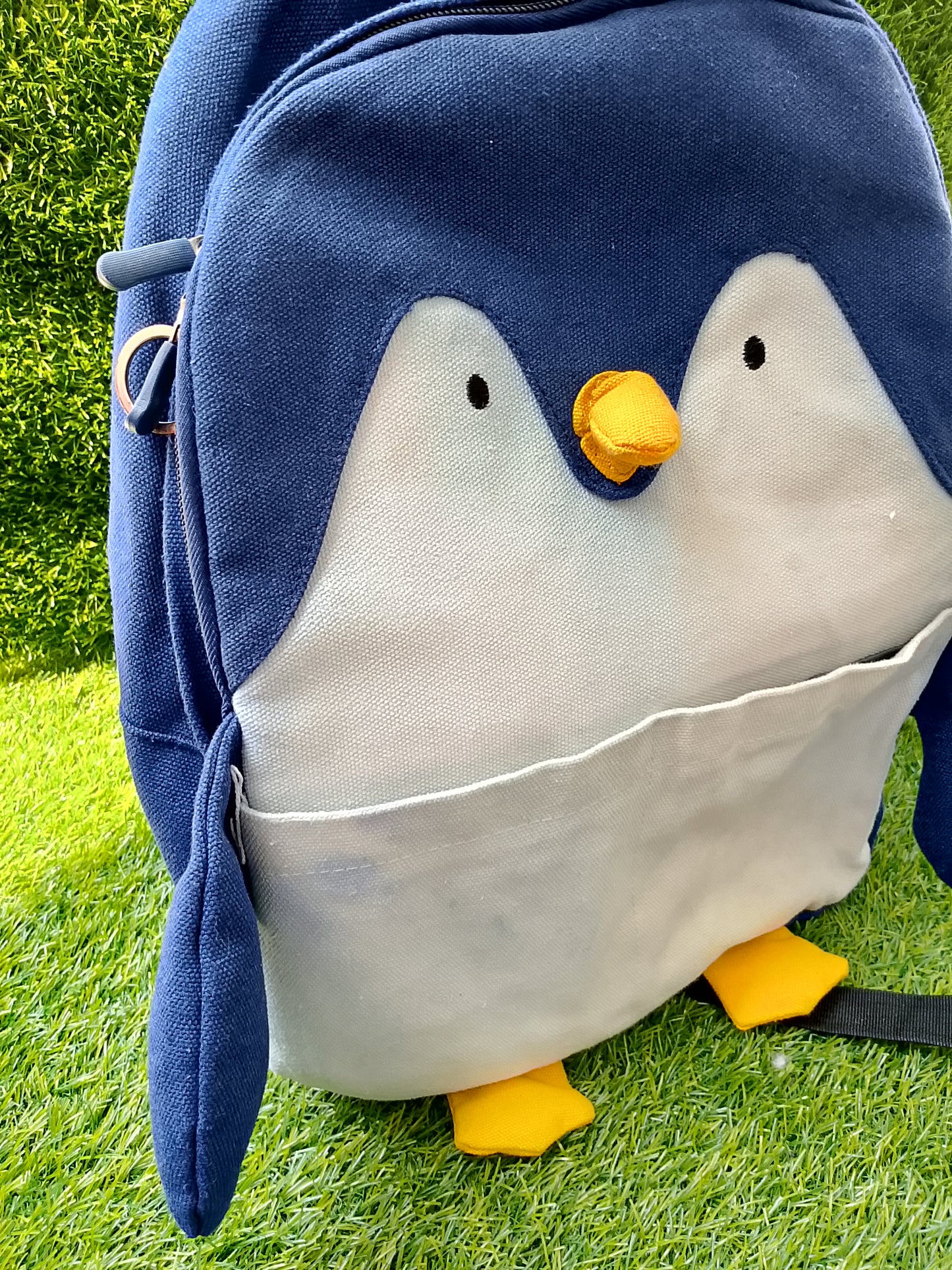 ulzzang laugh shark backpack