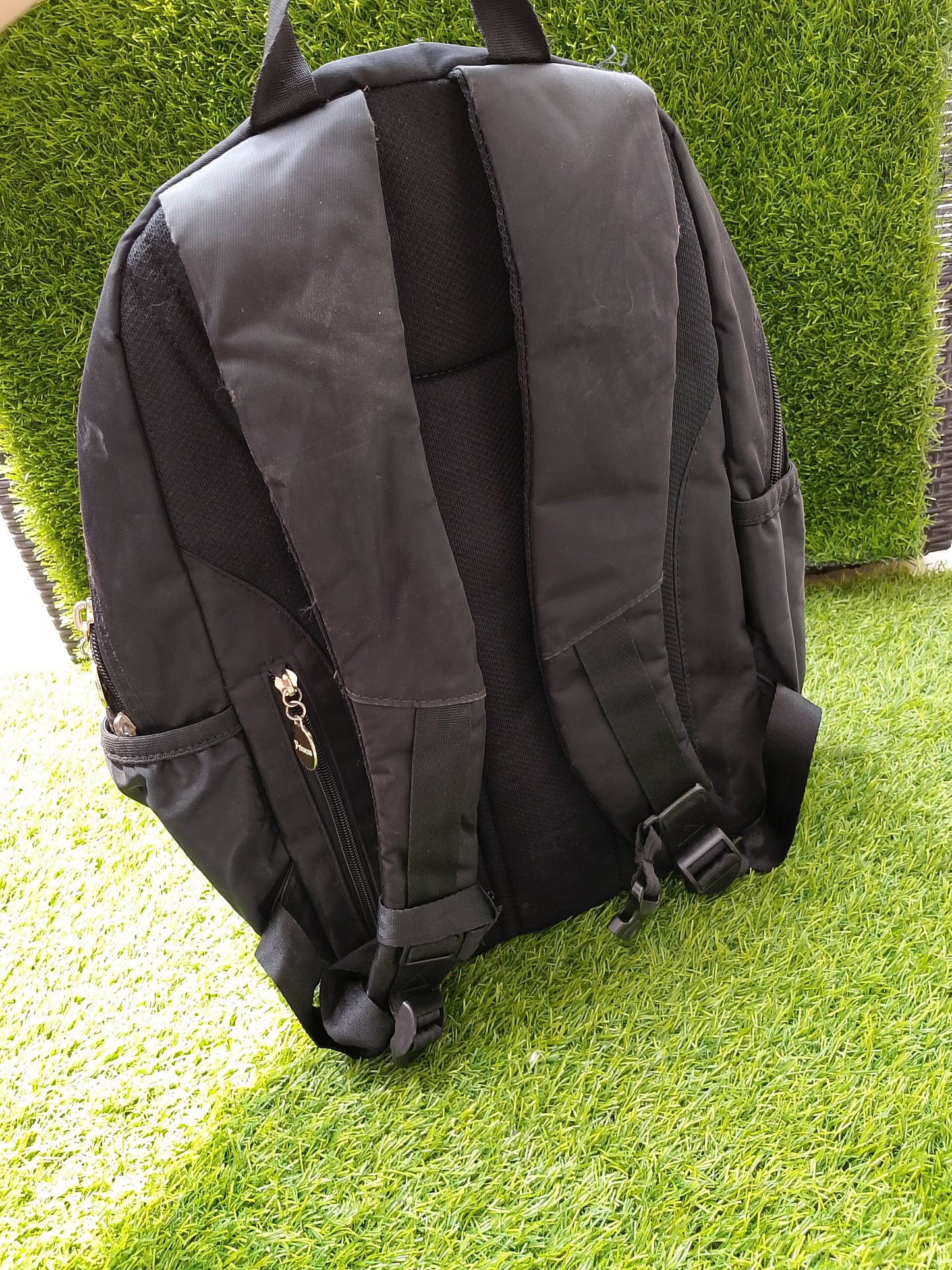 college backpack middle school students