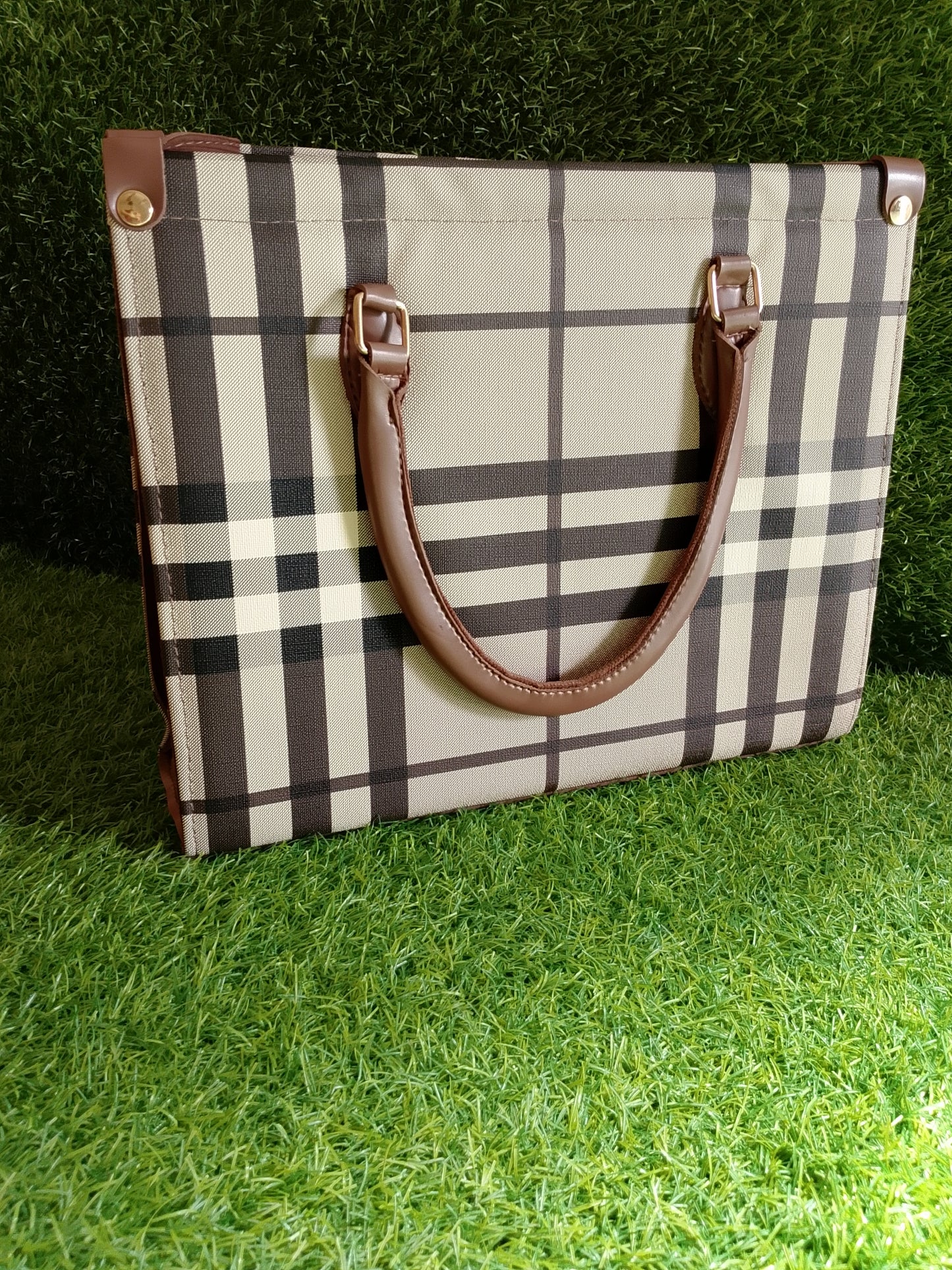 Stellar Blossom Handbag