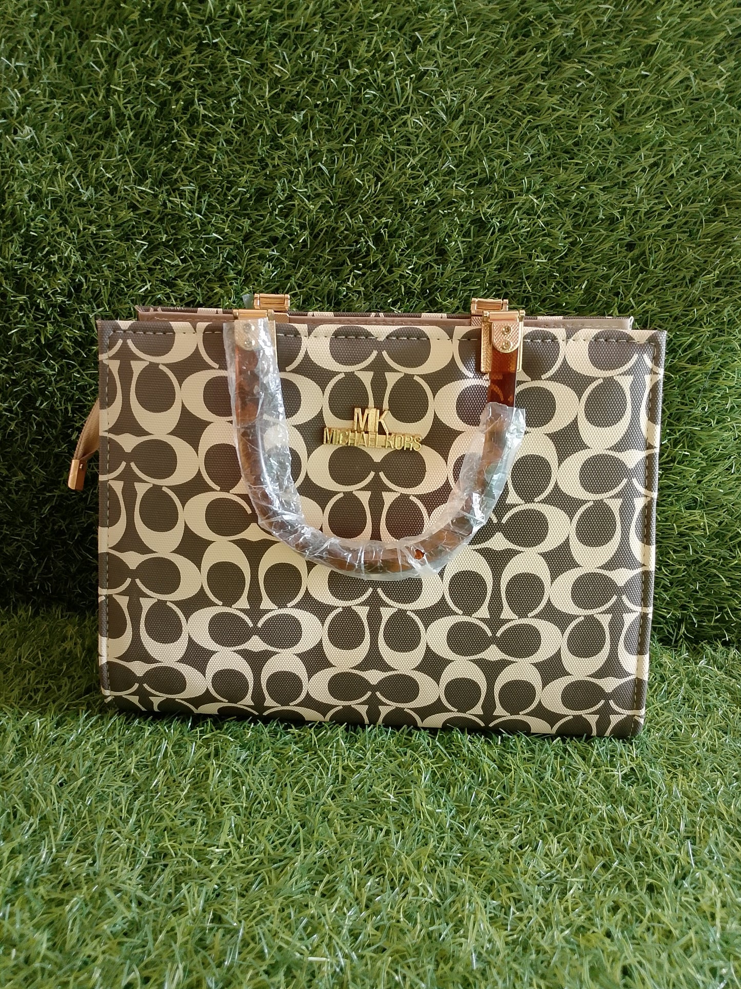 Iconic Signature Handbag