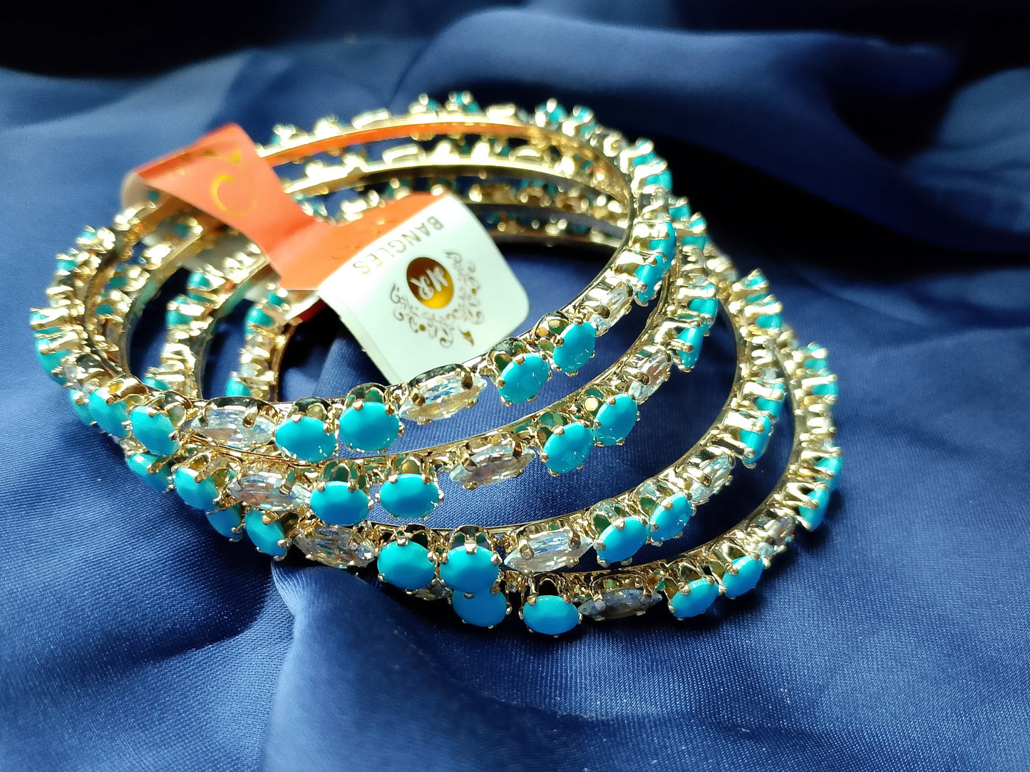 Modern Chunky Chain Bracelet with Square Pearl