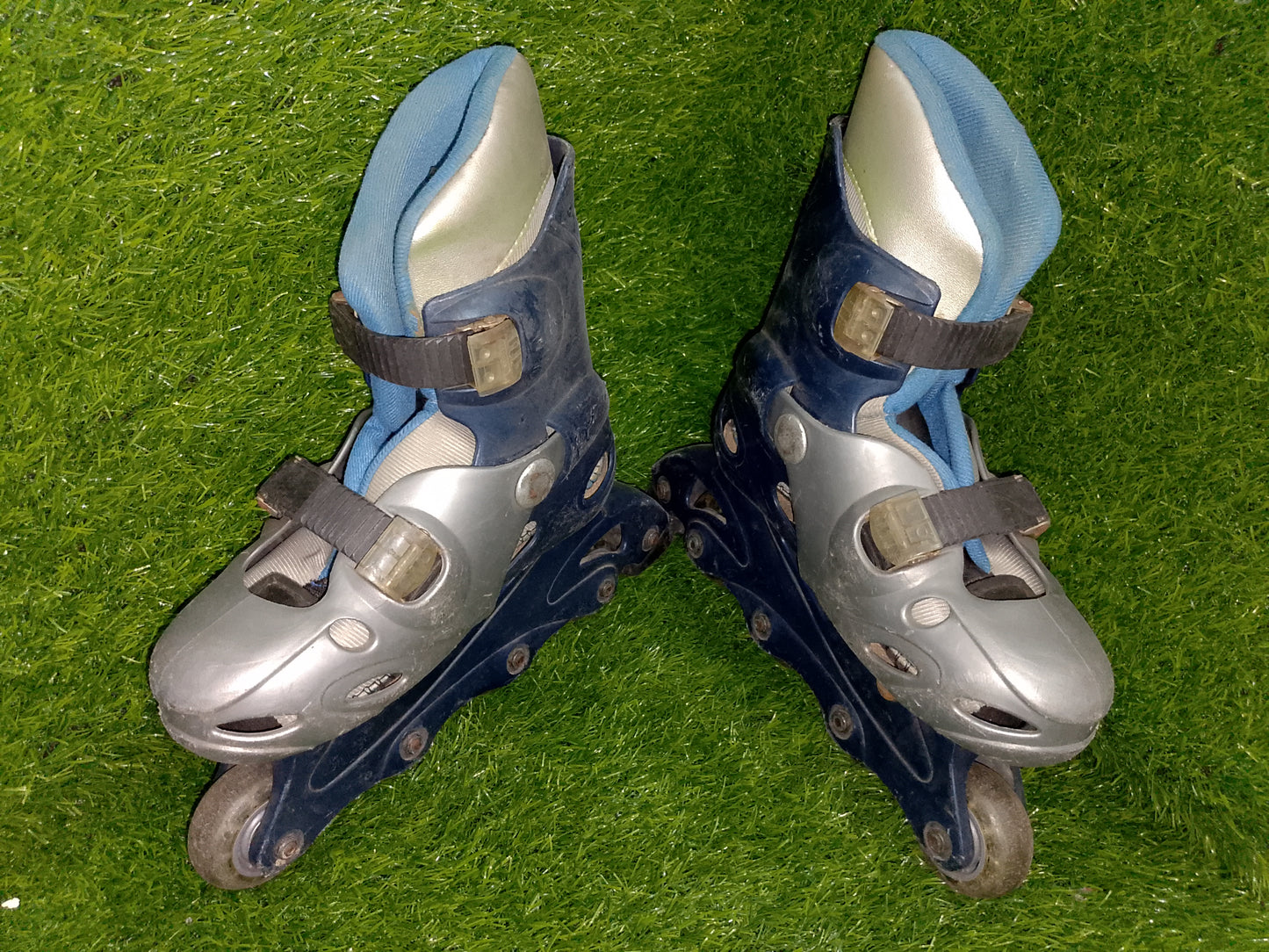 Preloved Skate Shoes  – Size [34 - 37]