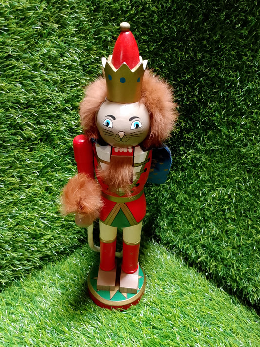 Wizard Of Oz Nutcracker, American used preloved toy