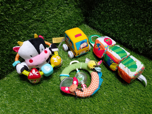 4 pcs of toys, Soft toys, preloved toys