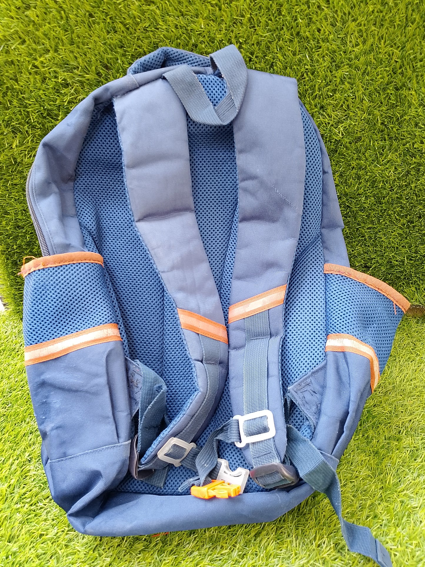 Eten Elementary Backpack