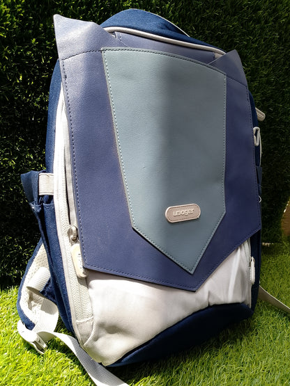 Large capacity ultra-light large school bag