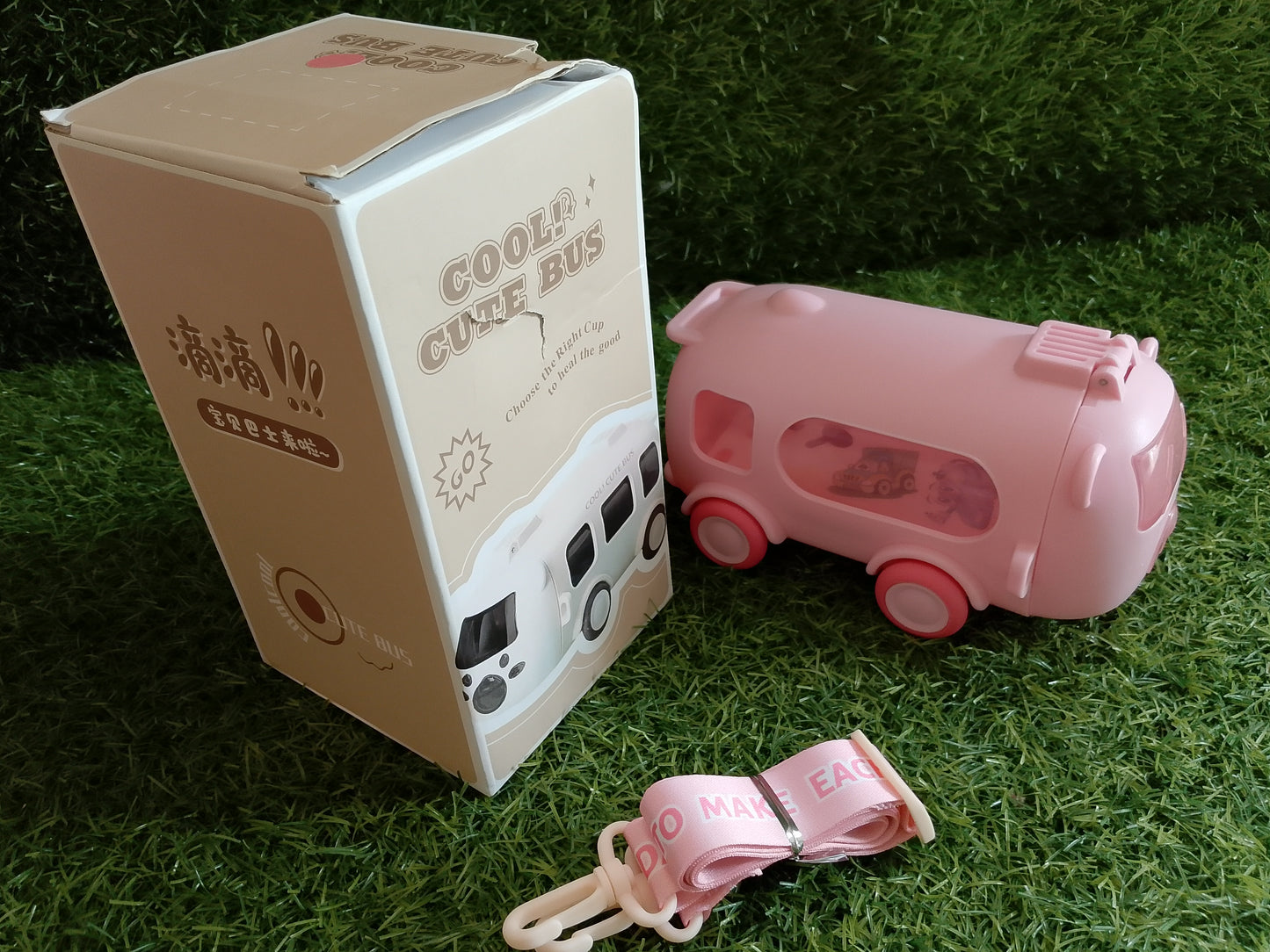 Kids Pink Bus-Shaped Water Bottle – Cool & Cute Bus Cup