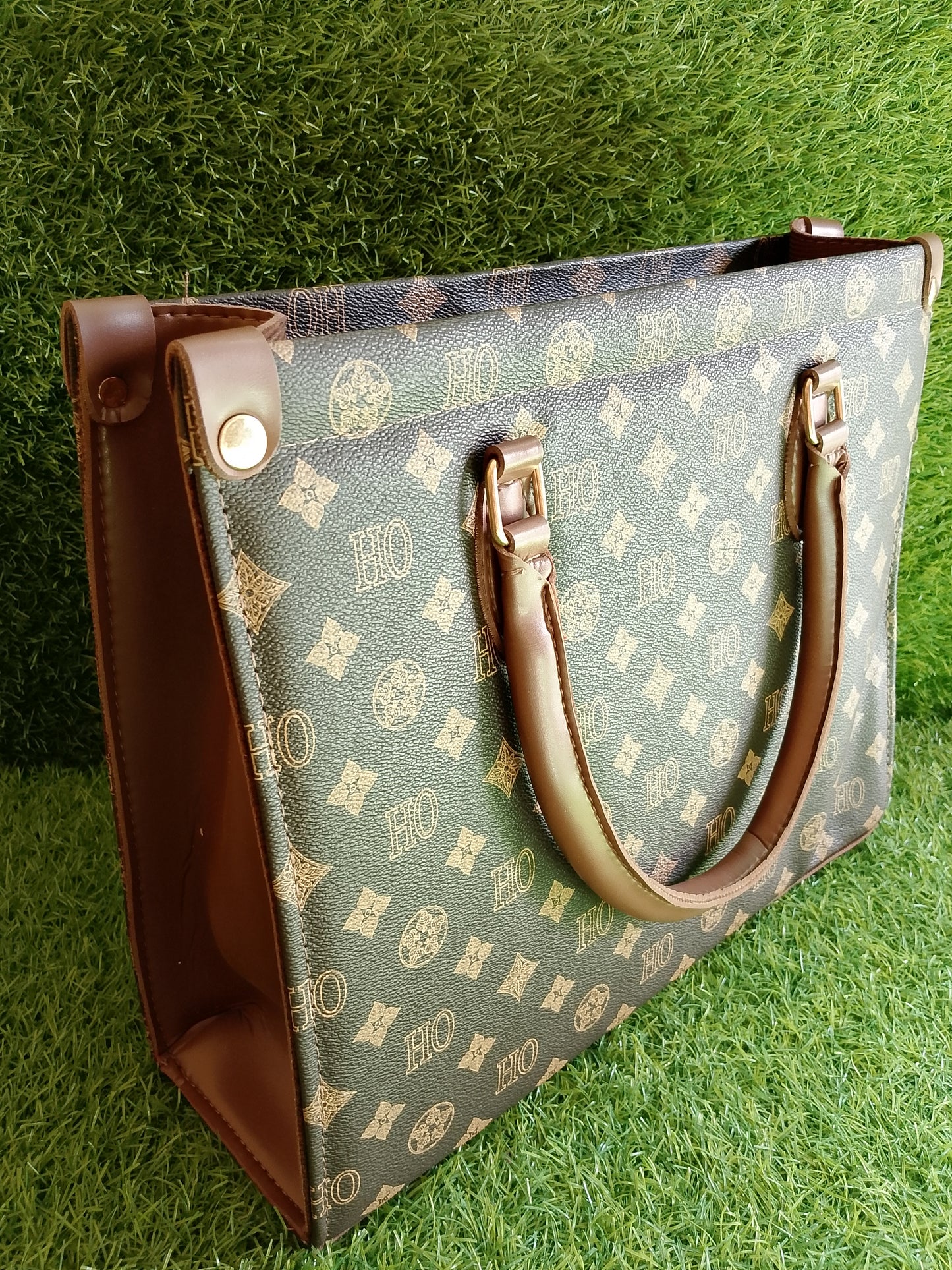 Stellar Blossom Handbag