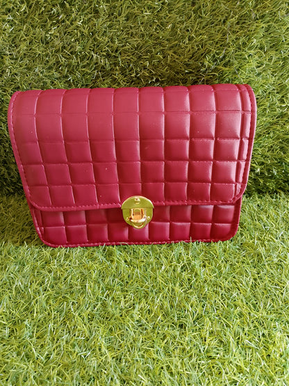 Elegant Quilted Handbag