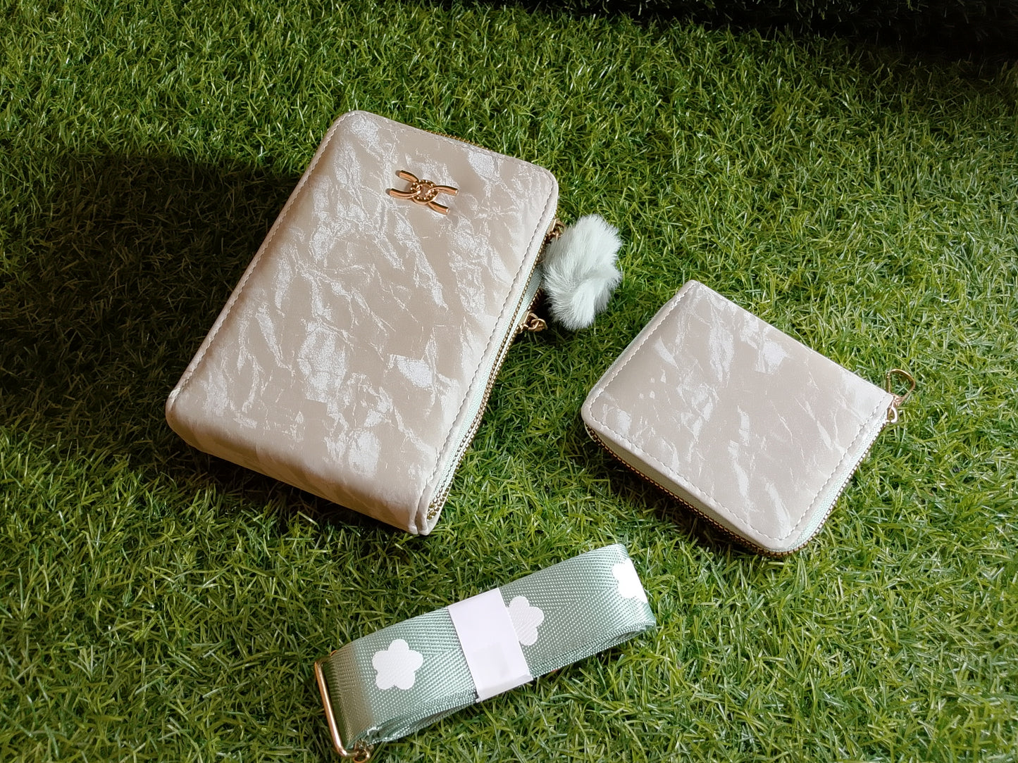 Chic Marble Handbag Set