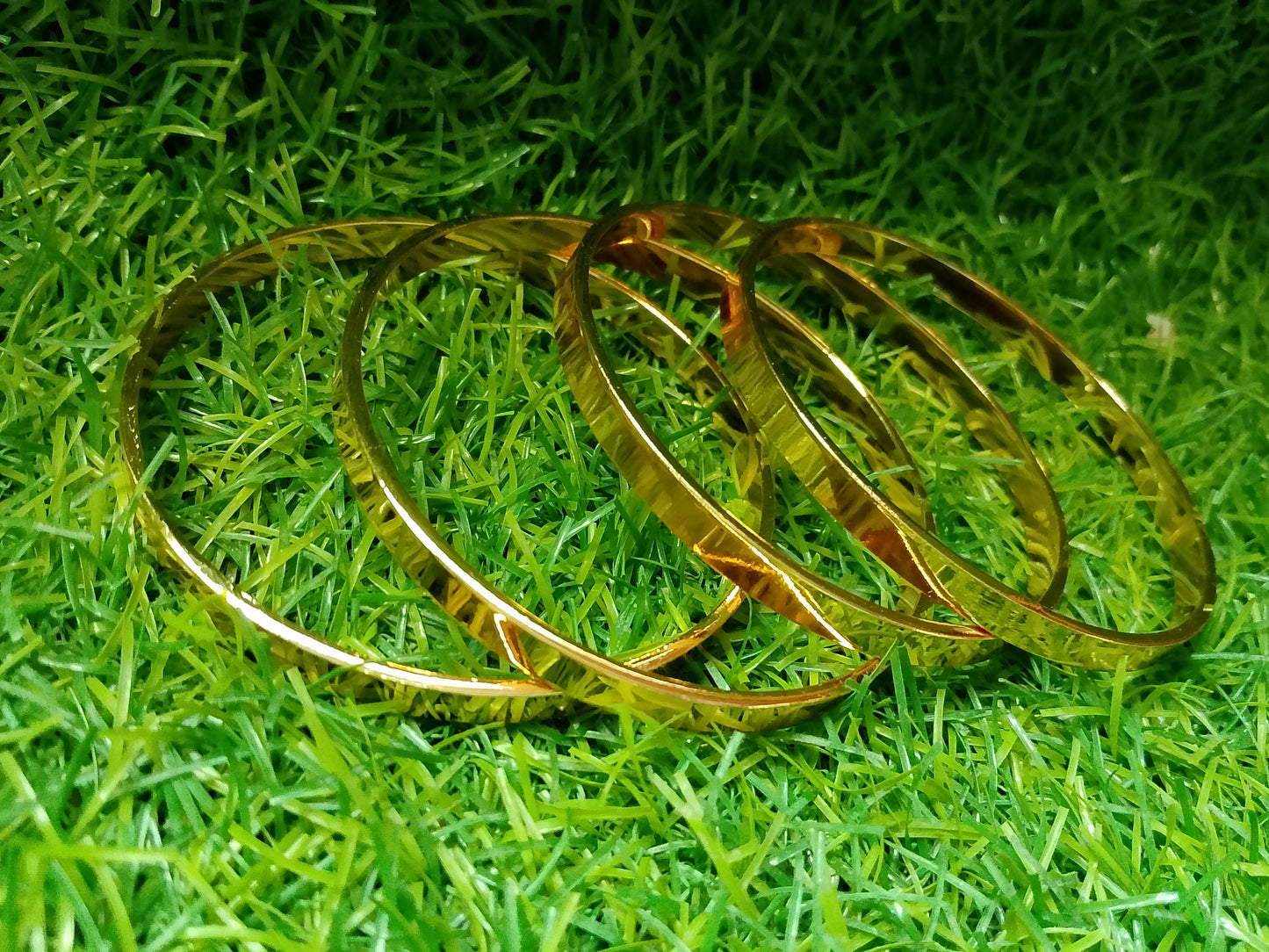 The Modern Mirror-Shine Stackable Bangle Set