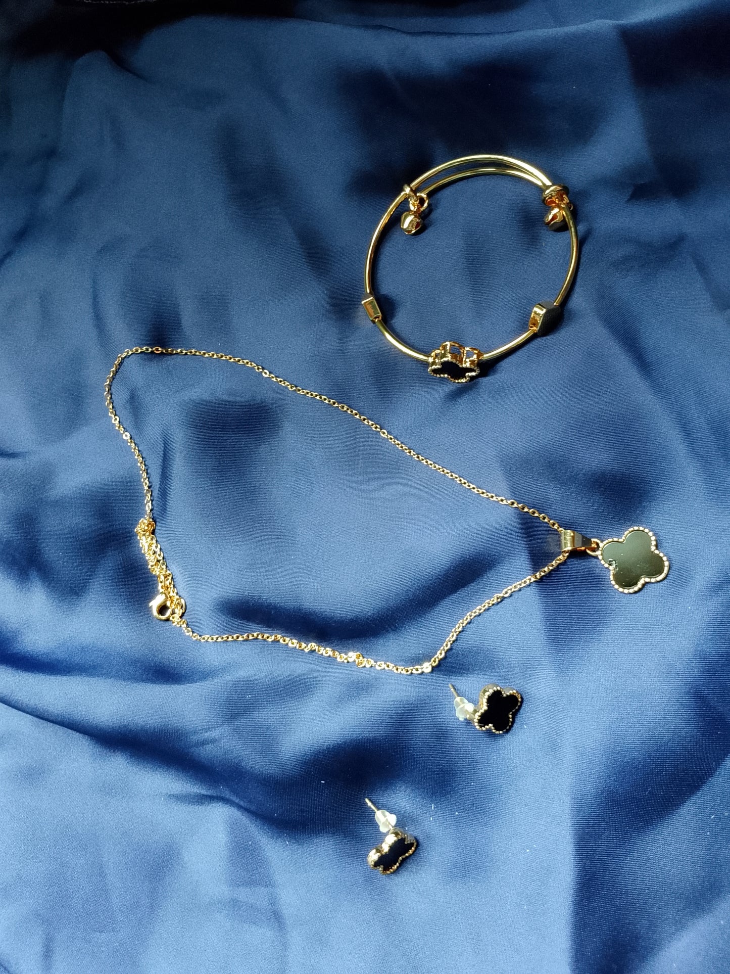Lucky Clover 3-Piece Jewelry Set: Necklace, Bracelet, & Studs