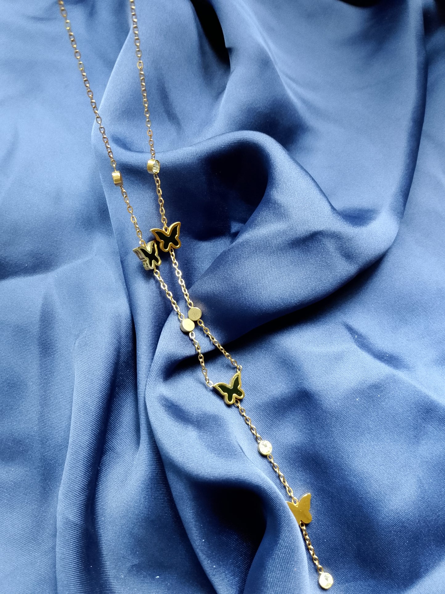 Classic Beaded Chain with Rose Pendant Necklace