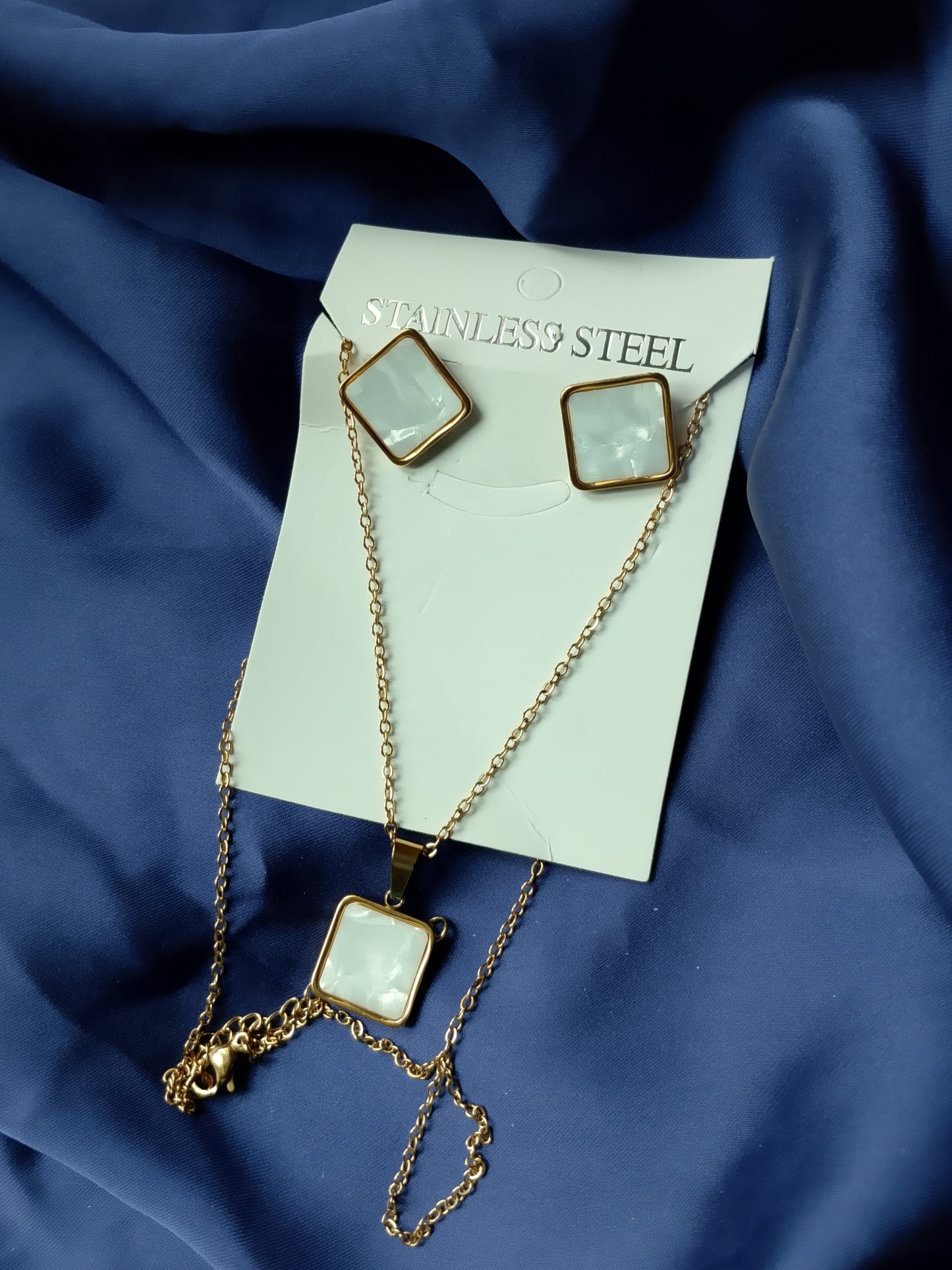 Modern Stainless Steel Shell Square Necklace & Earrings Set