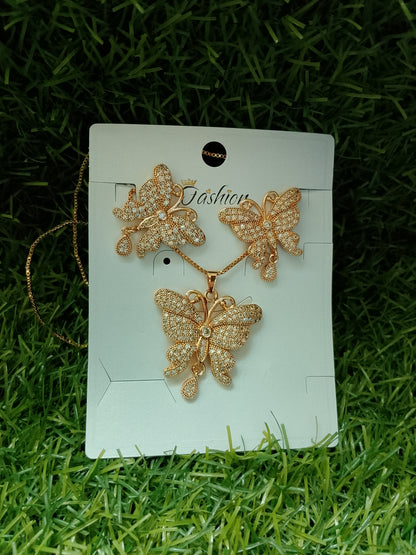 Dazzling Butterfly Sparkle Necklace & Earrings Set