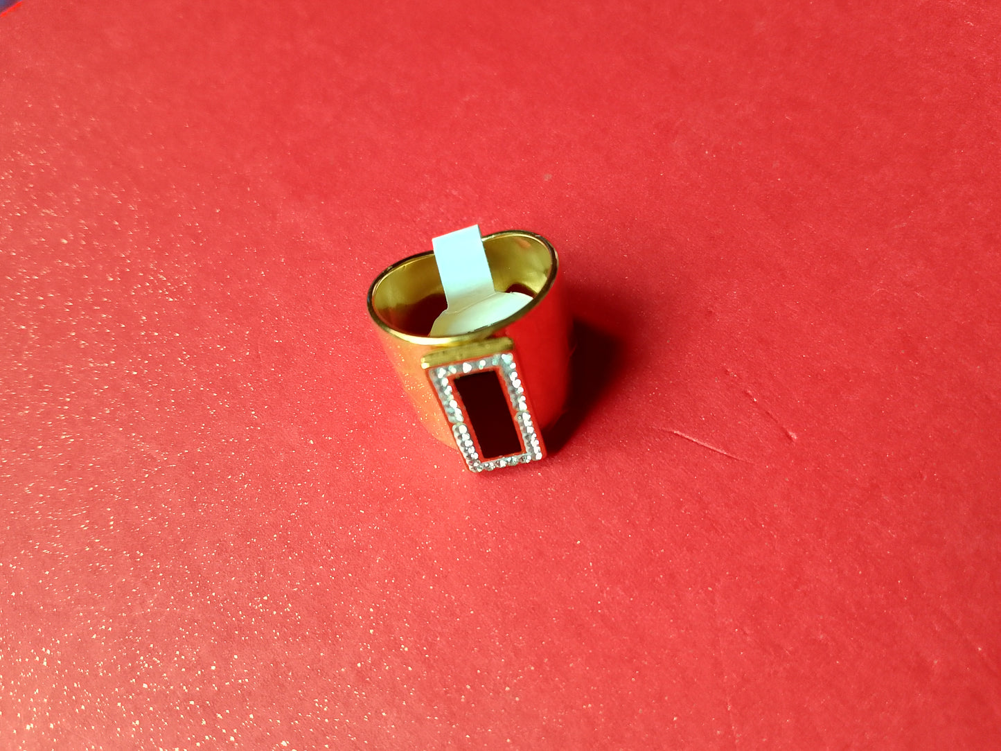 Black Stone Golden Ring