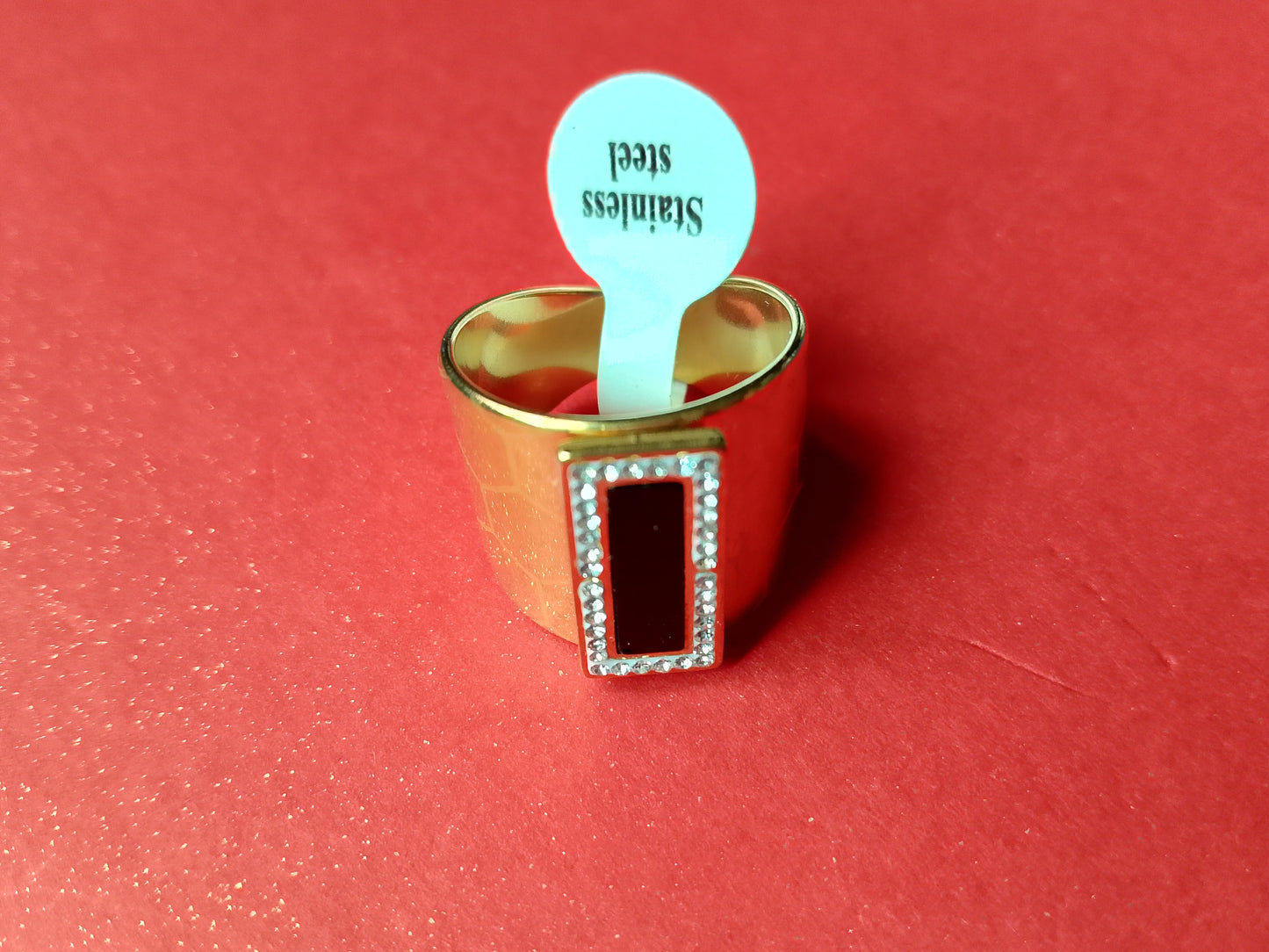 Black Stone Golden Ring