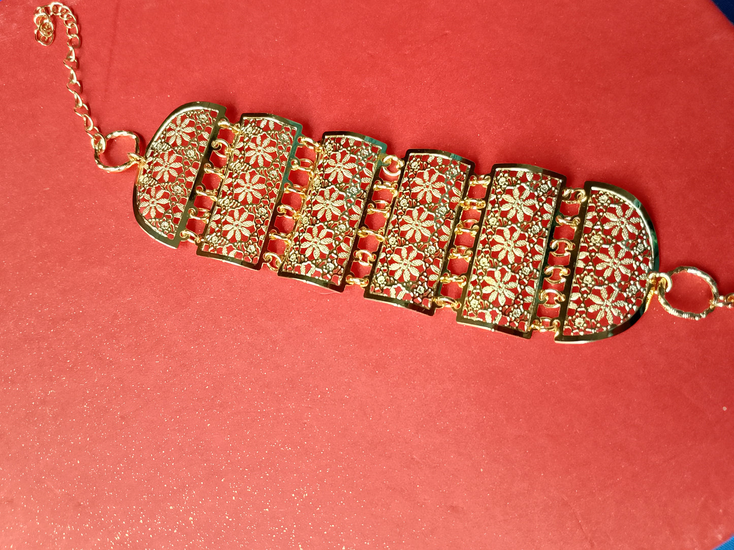 Intricate Floral Pattern Bracelet