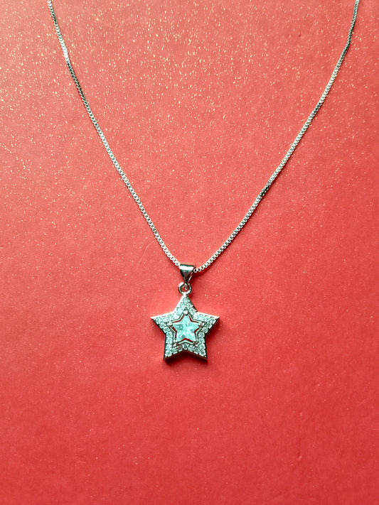 Star Shaped Pendant Necklace