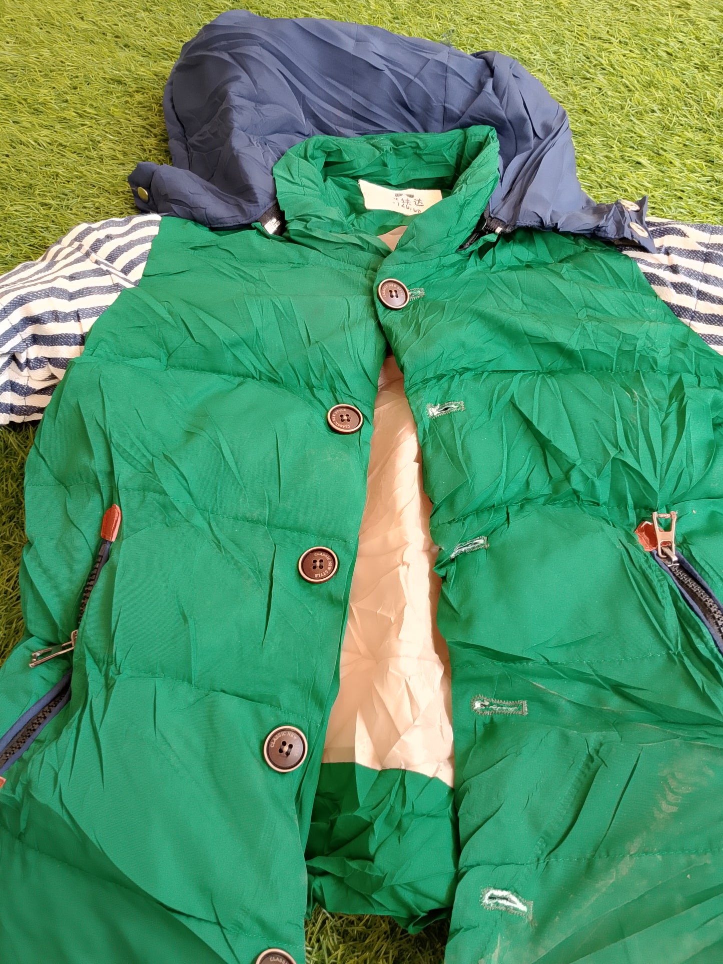 Kids collection, green jacket